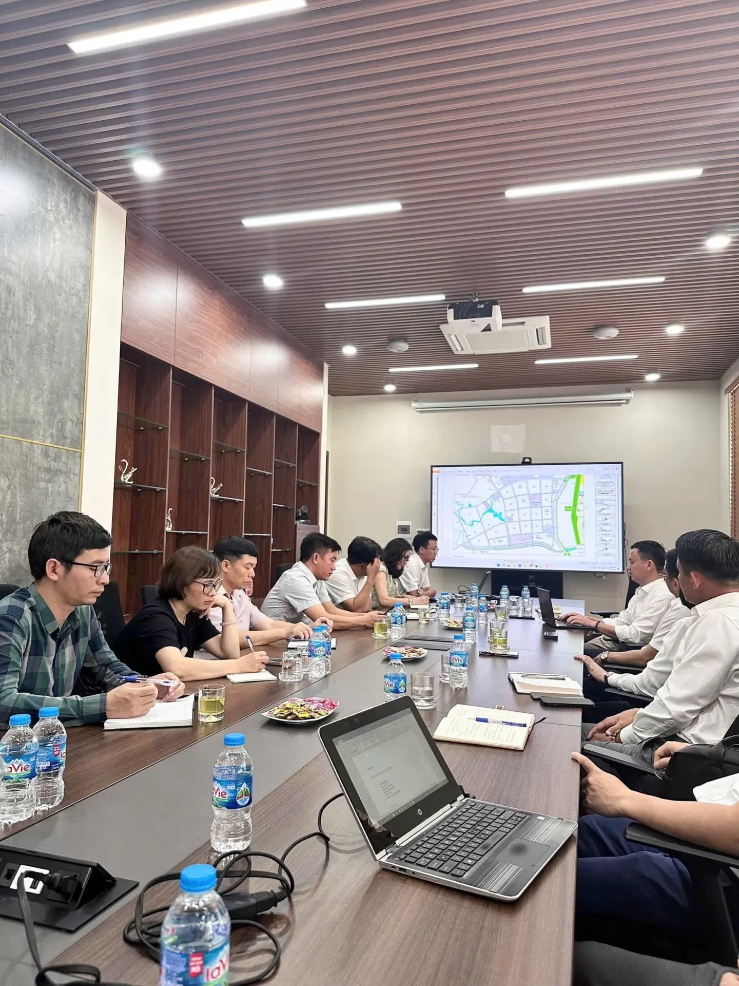 Làm việc với CDC